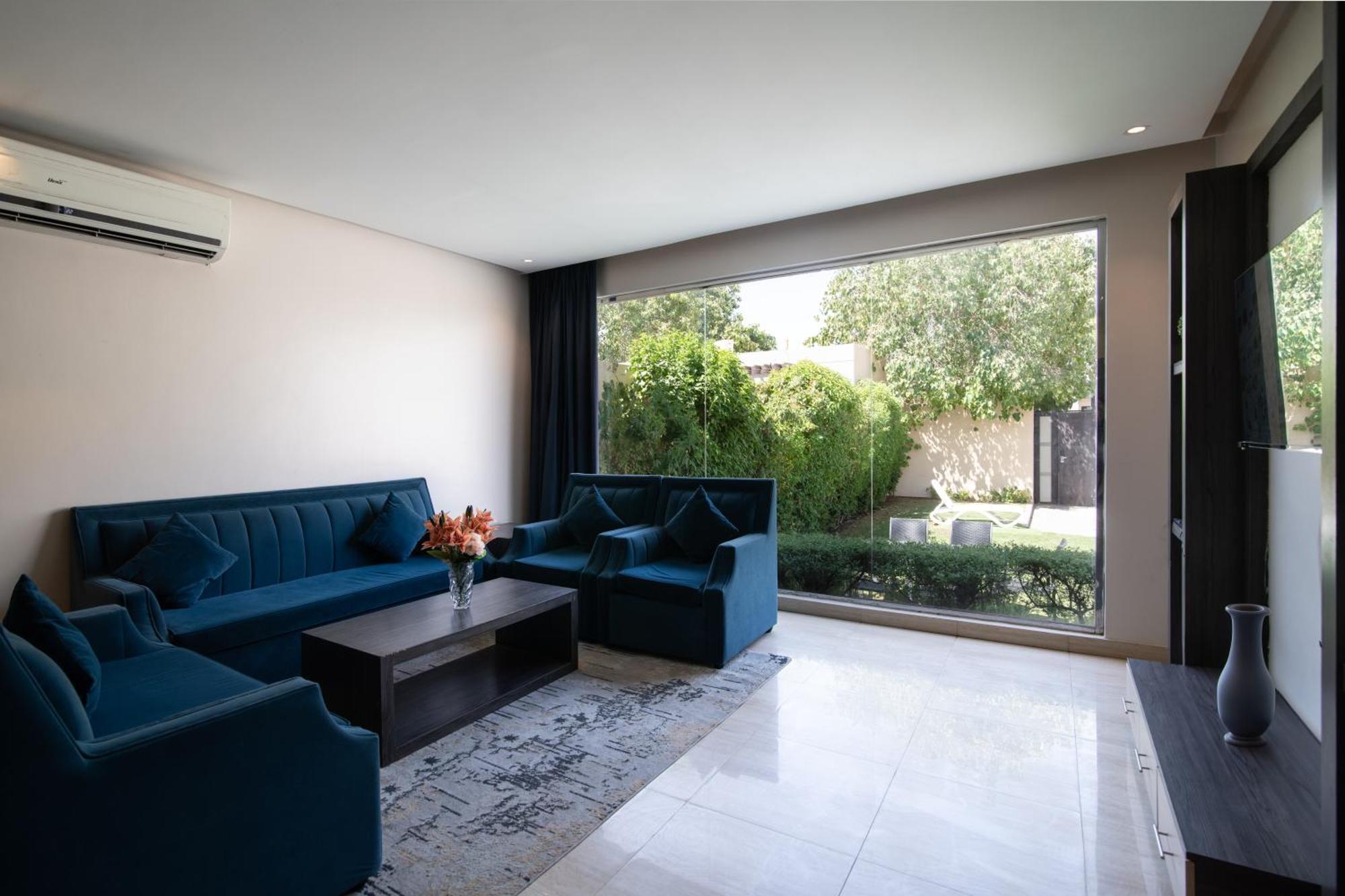 The Corner Hotel Resorts - Riyadh Exteriör bild